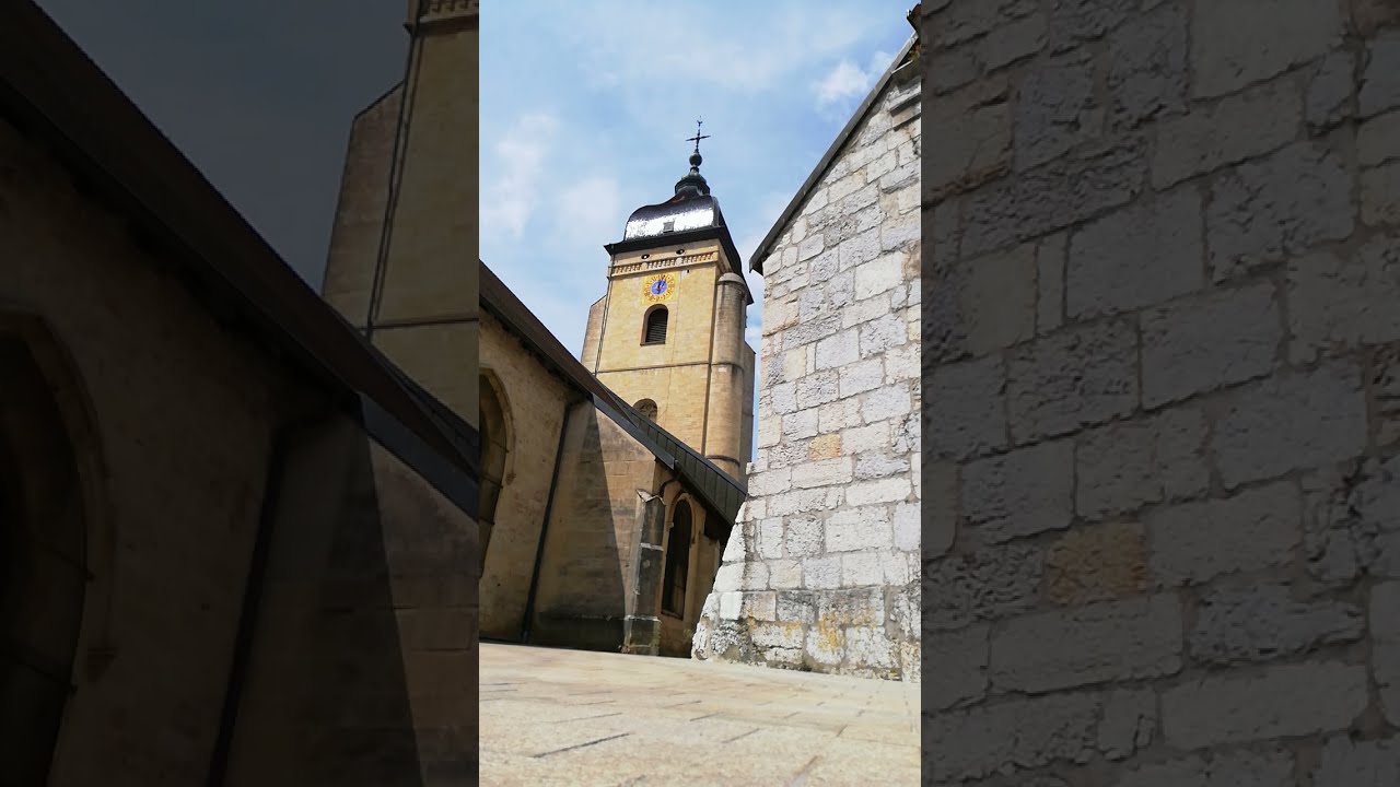 Angelus de l'église Saint-Bénigne de Pontarlier.