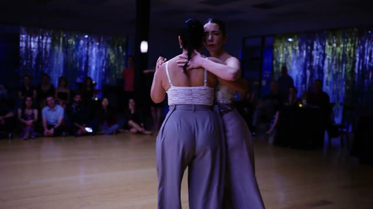 Ines Muzzopappa and Corina Herrera – Tal vez será su voz