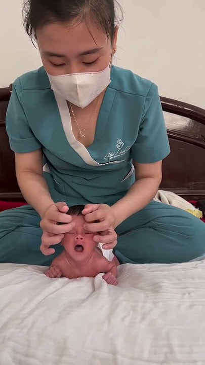 Cara stimulasi bayi dengan pijat wajah #pijatbayi #pijat #stimulasibayi #stimulasimotorikbayi #baby