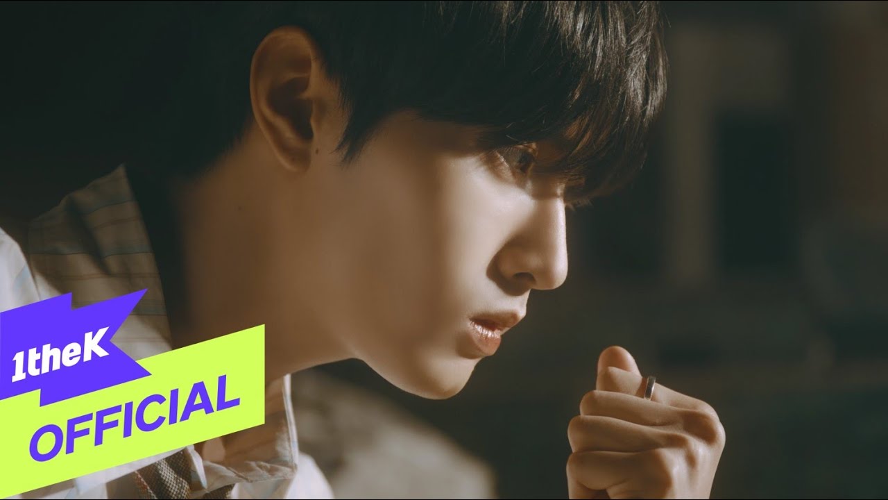 RUNNING UP (Kor Ver.)の公式MVサムネイル
