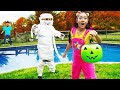 Ellie's DIY Arts and Crafts Costume Wheel Game - Halloween Compilation for Kids