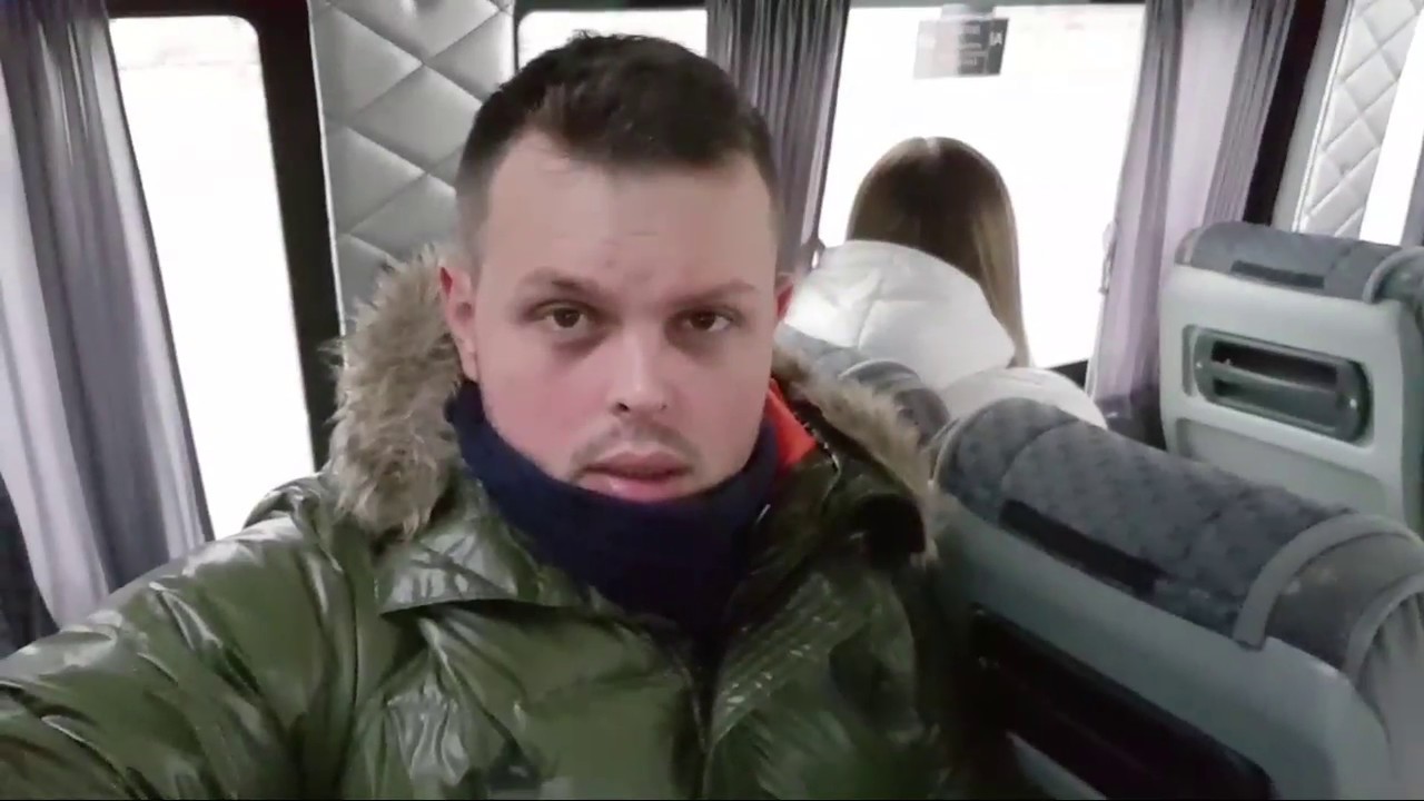 Едим на авто