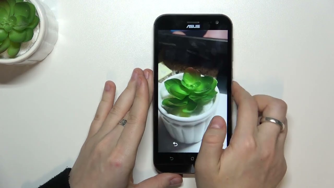 ASUS ZENFONE ZOOM ZX551ML | Как добавить фото контакту на ASUS ZENFONE ZOOM ZX551ML