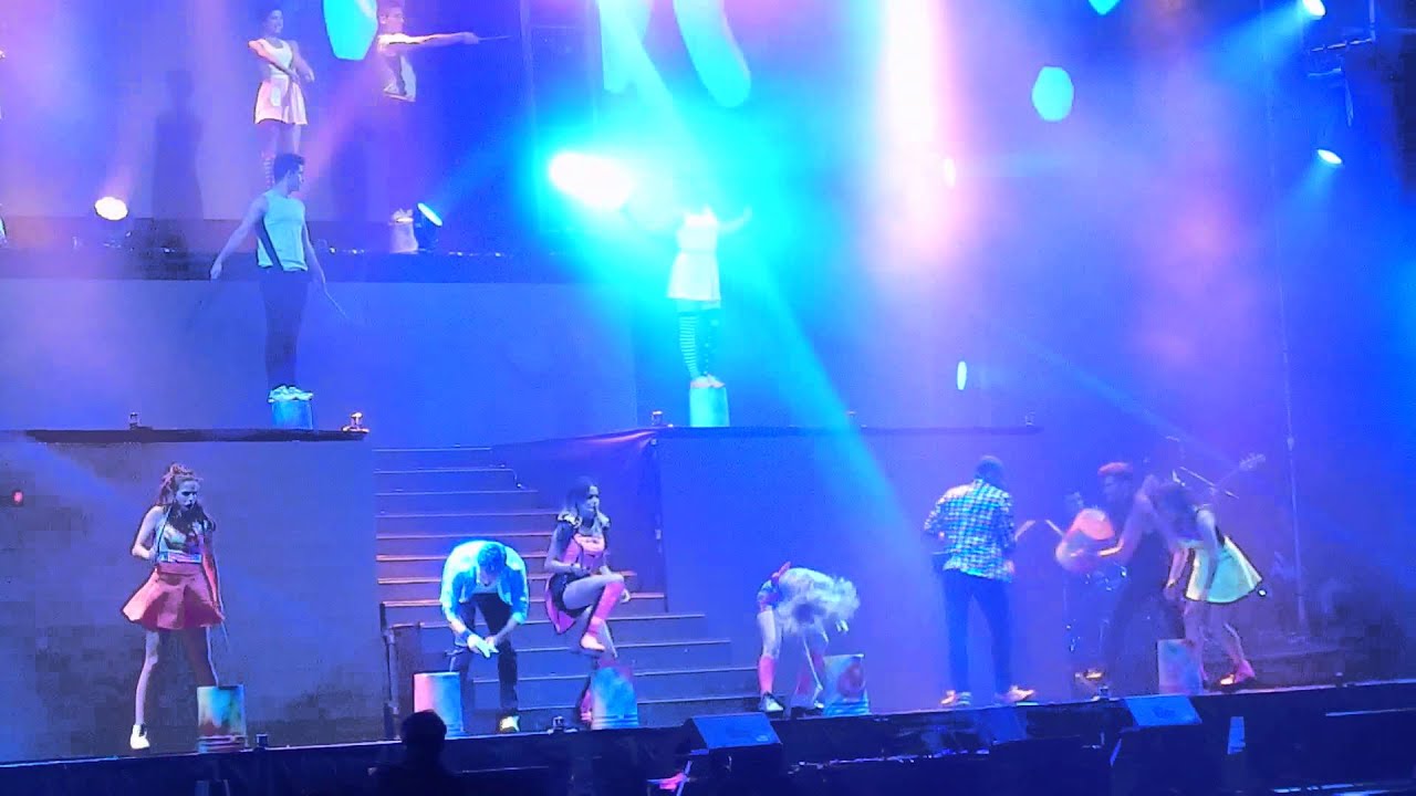 On Beat - Violetta Live Buenos Aires