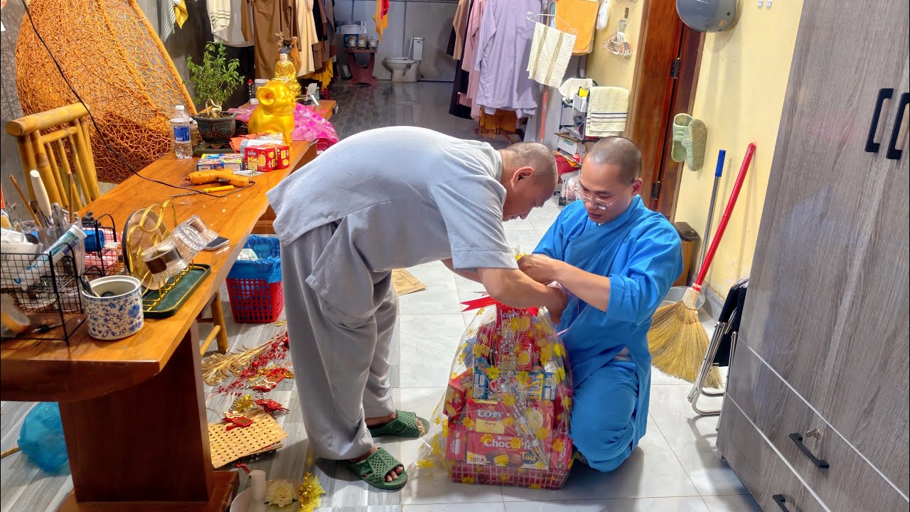 kết Bánh - Dâng cúng tôi tiên nha dịo Tết 2026