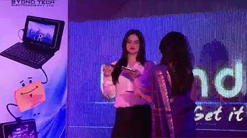 Zarine Khan Launches Byond Tablets and Laplets