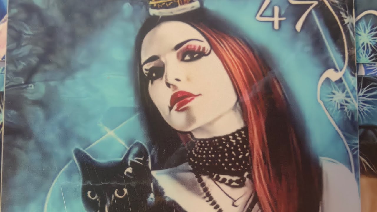 ЧТО ОТКРЫВАЕТ СОПЕРНИЦЕ ПОРТАЛ ЛЬВА 08.08.? #shortvideo #таро #шортс  #tarot #shortsvideo #тароонлай