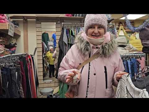 Всё по 400 рублей Шопинг с сестрой Разгулялись дорвались надо всё Как мы это унесём 