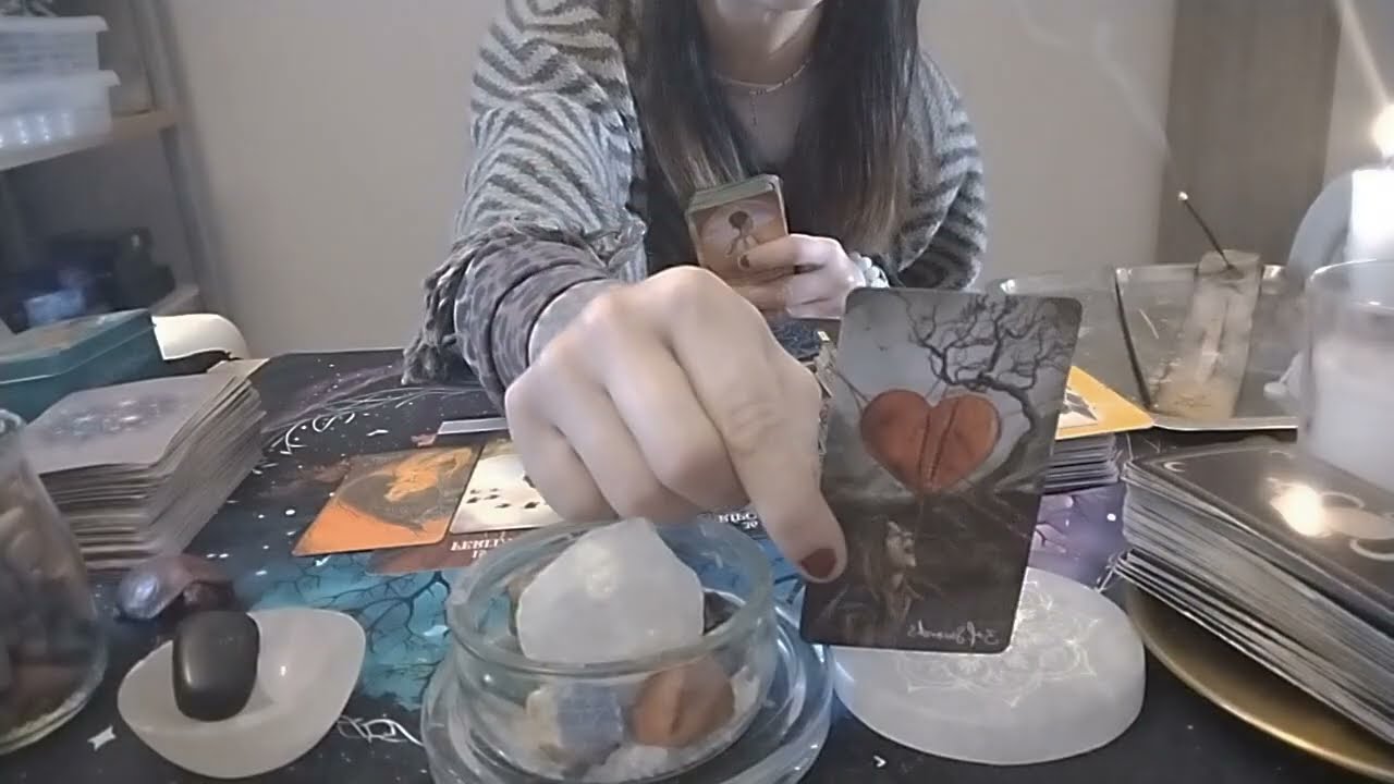 💢Una scelta difficile che hai fatto verso qualcuno ecco cosa è emerso💢PARTE 1