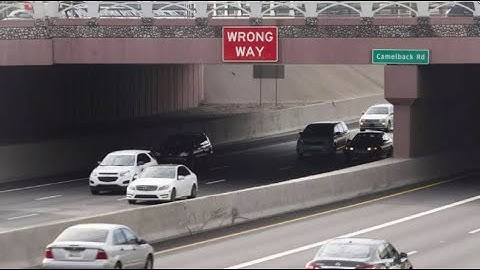 VIDEO: Arizona installs overhead signs on I-17 to alert wrong-way drivers