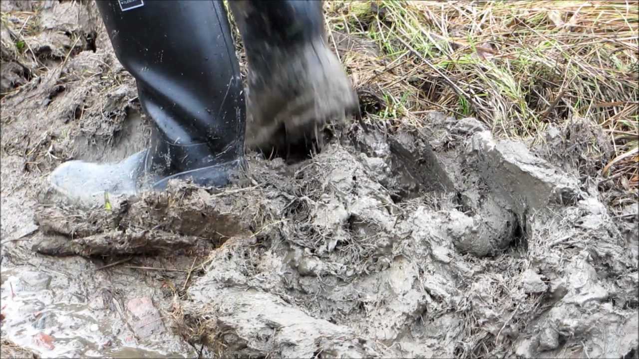 Stomping mud with my rubber boots. YouTube