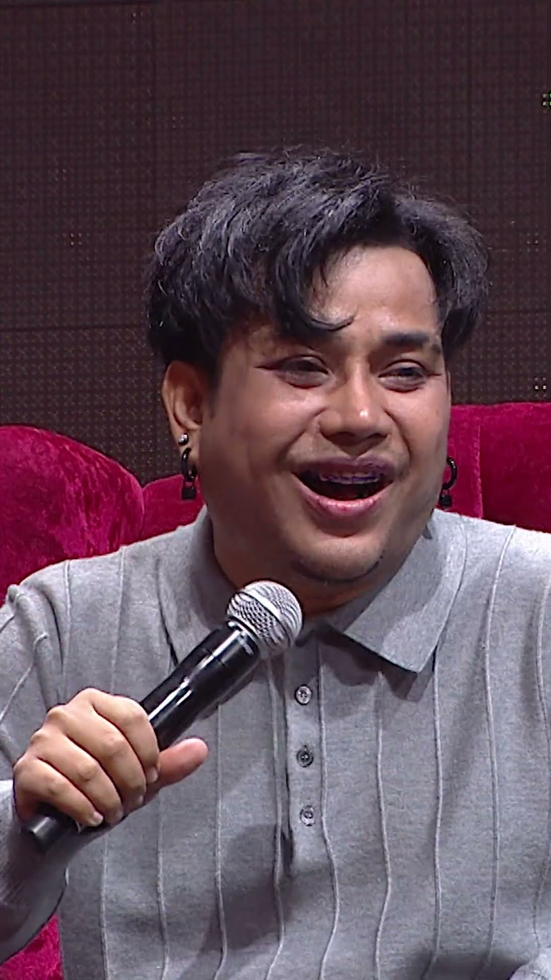 ผมไม่ได้ว่าผมแค่ถามเองนะ #workpoint23 #เพชรตัดเพชรสามสีซีซั่น3
