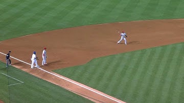 LAA@TEX: Aybar robs Andrus with nice backhanded stop