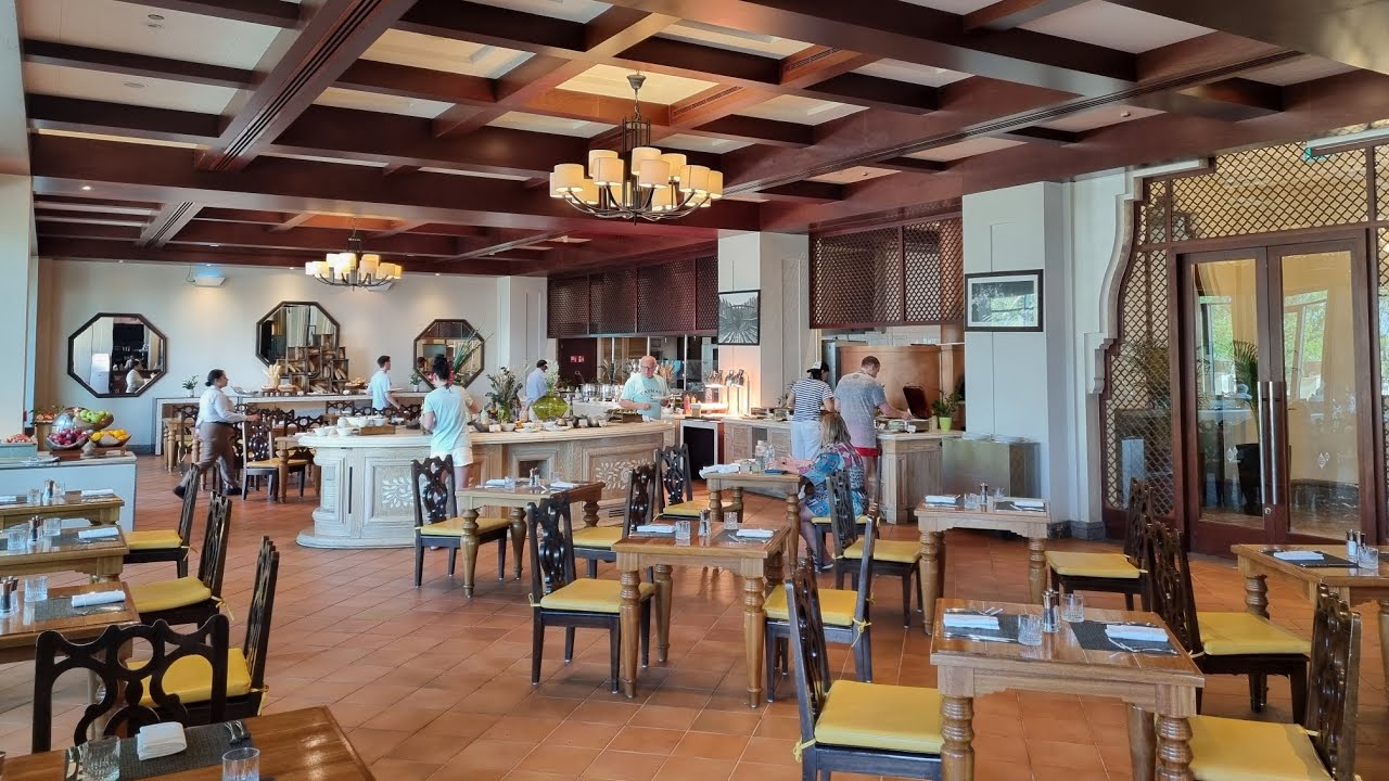 Vista All Day Dining Buffet Restaurant - Ajman Saray Luxury Collection Hotel Marriott Bonvoy UAE 🇦🇪