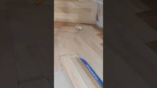 텍스처 강마루 바닥재 &#39;V&#39;패턴 시공 #flooring #diy #shorts #tiles #home #interiordesign