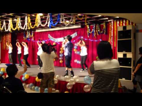 2010-09-05 張芸京生日會《京舞門生日禮》02
