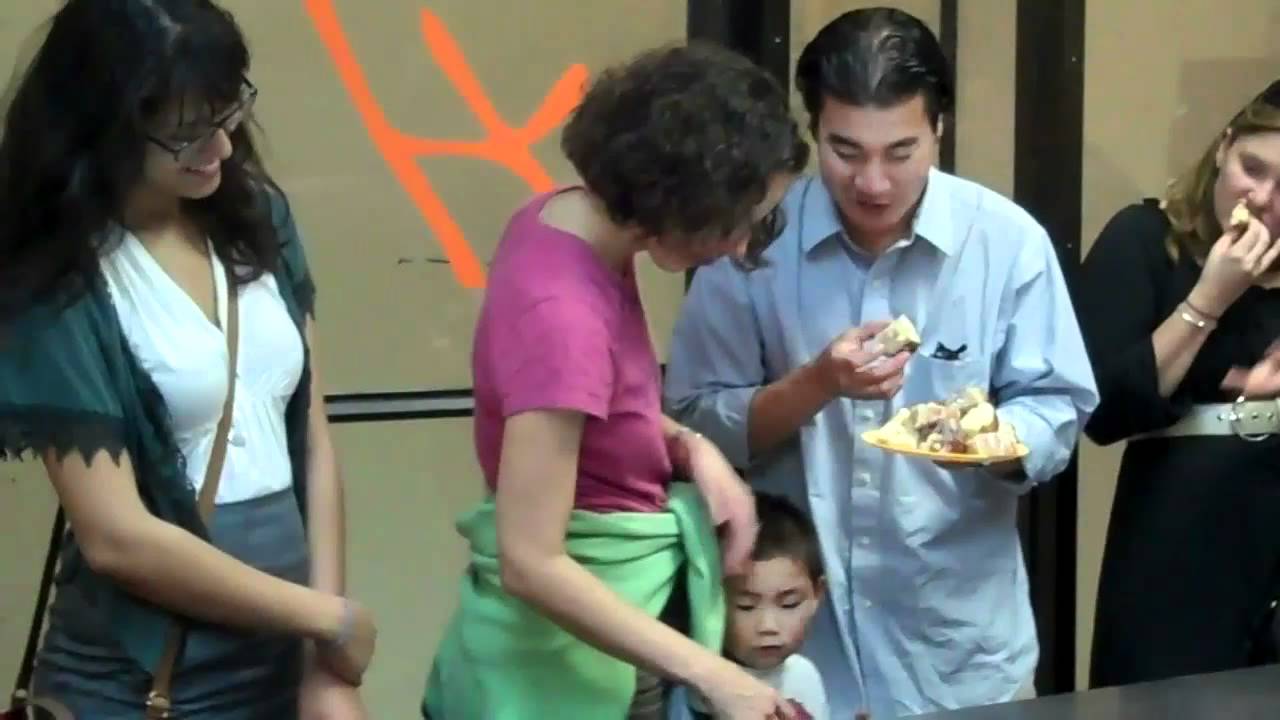 Chocolate Tour Magnificent Mile Chicago Oct. 11, 2011 YouTube