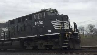 NS 8092 Meets NS 9833 in Sandusky, OH 4/30/16