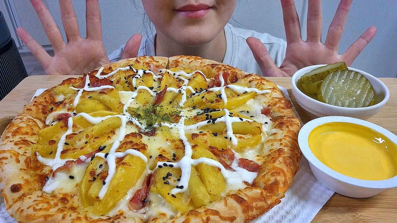 Mukbang sweet potato pizza 빽보이 고구마피자 먹방 🍠