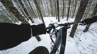 Frostige Trails und eiskalte Action: Mountainbiken im Schnee!