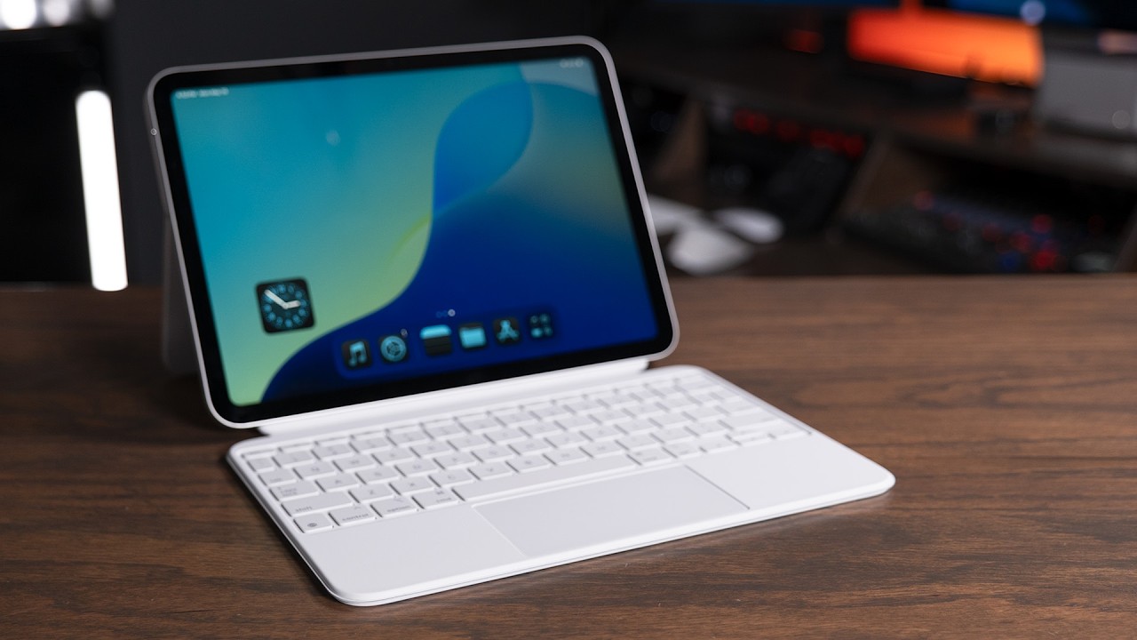 Best Keyboard for iPad 11th Gen? Apple Magic Keyboard Folio Review