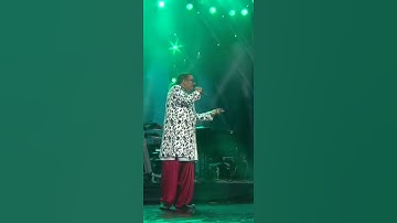 Thumbnail of ay hairathe aashiqui whatsapp status Full screen hariharan stage performance