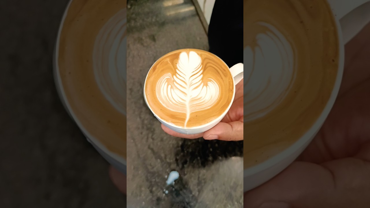 cafe latte rossetta #coffee #latte #latteart #shorts #video #viral #youtube #tutorial