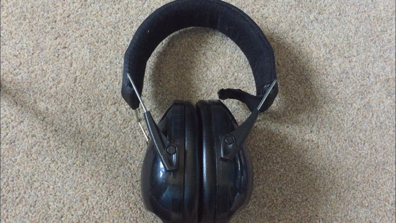 sound dampening /noise isolating headphones YouTube