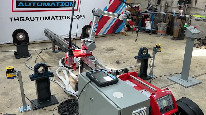 Two rotational positioner with linear rail test on our @FroniusWelding @UniversalRobotsVideo