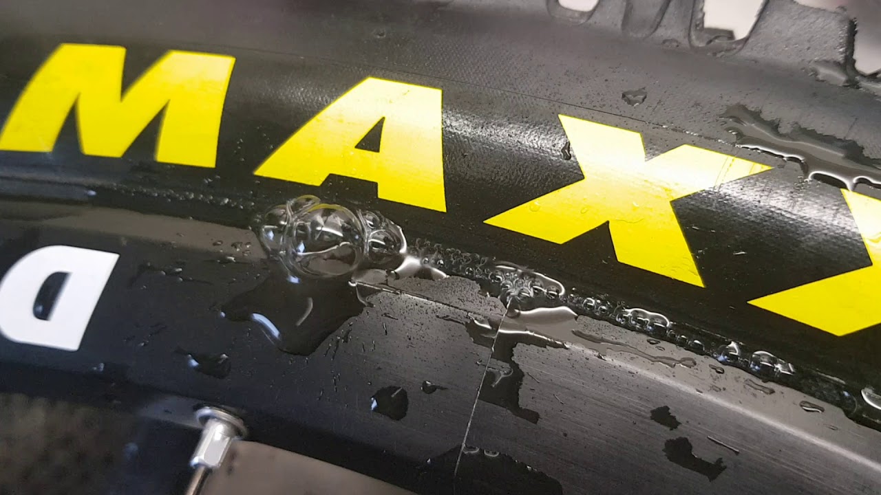 DT SWISS E1900 leaks tubeless (fixed maybe)