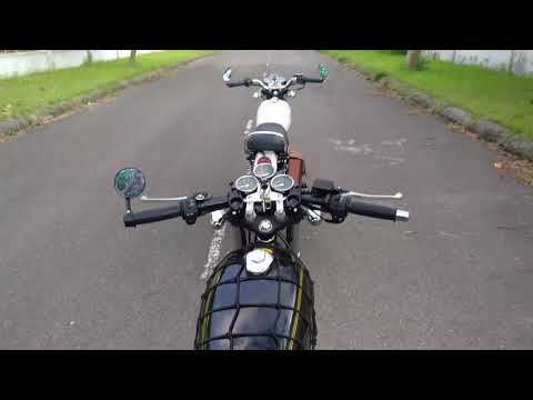 Husky 125 cafe racer (4k) - YouTube