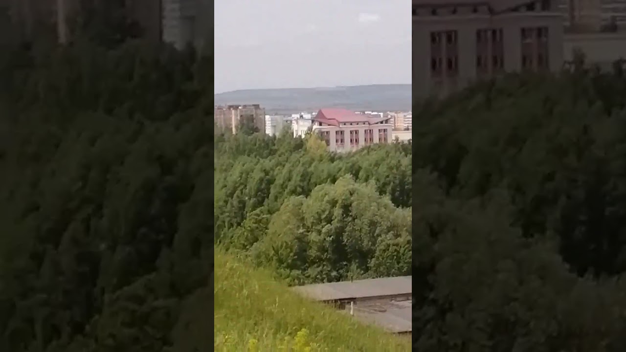 Октябрьский 29 и 25 микрорайоны. Вид с горы