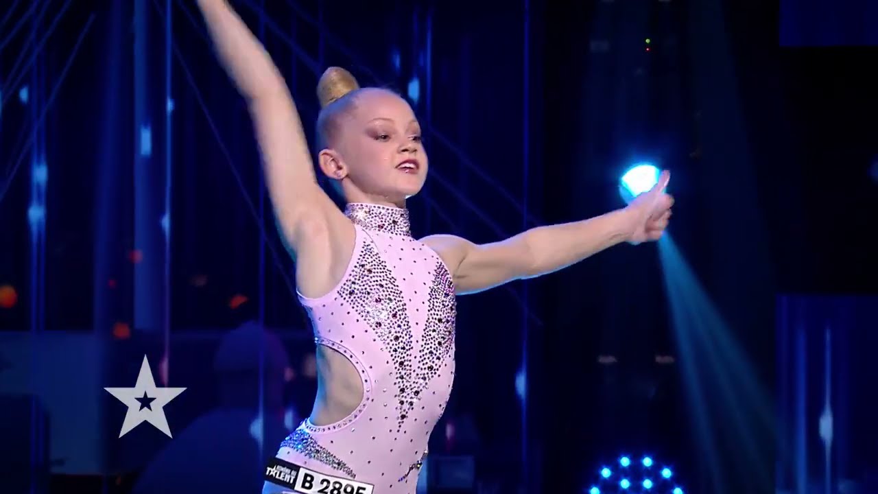 ⁣Polina Korniienko, micuța acrobată care a uimit juriul cu numărul ei
