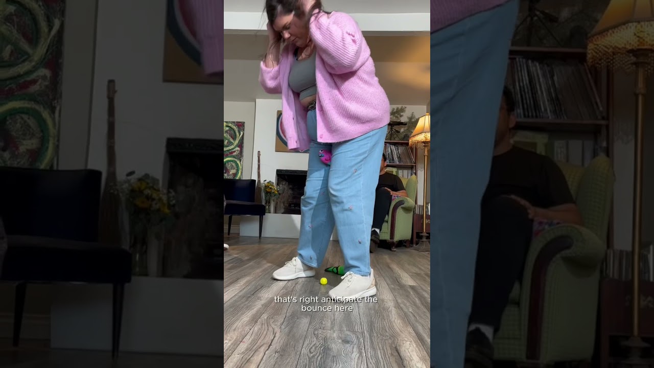 That fish looks terrified 😂 Fish Fight!