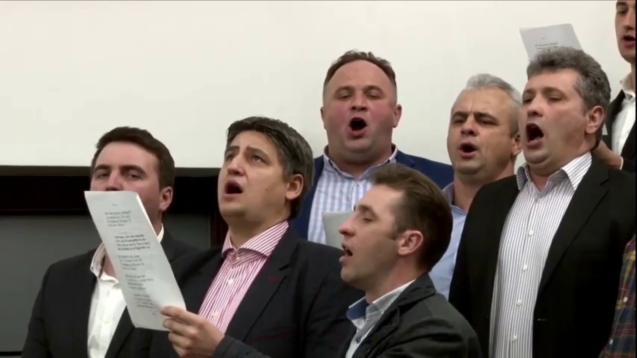 Tu numeri pașii vieții mele de pribeag | Grup Voitinel