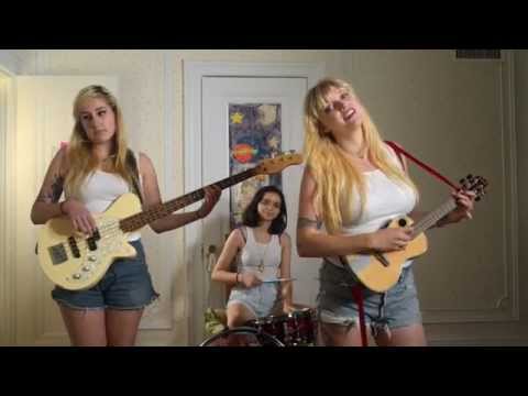 The Prettiots-Boys (I Dated In Highschool) (Music Video)
