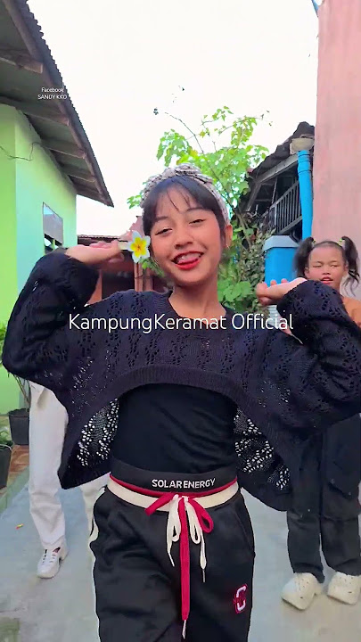 UHUY CANTIK BANGET DAH 😍😍 #dance #kampungkeramatofficial