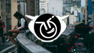 Download lagu Audiovista  - Kick It