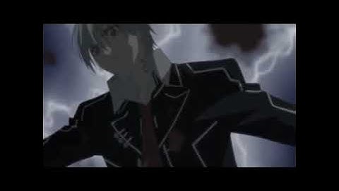 Zero drinks yukis blood for the first time Vampire knight s1 ep3