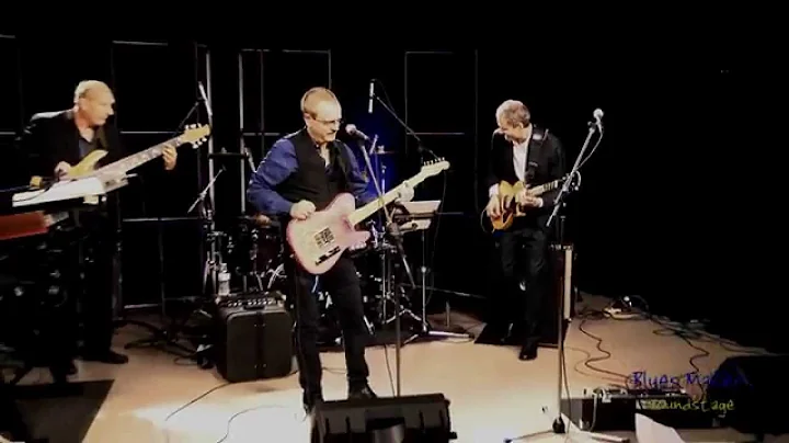 Deja Blue Band - Never Make Your Move Too Soon -