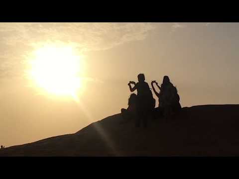 Videó: A Sivatagi Buszrakodás Több, Mint 500 000 Dollár A Betegek Számára