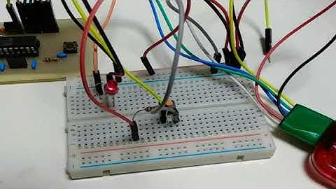 PIC32MX Timer1 programming demo