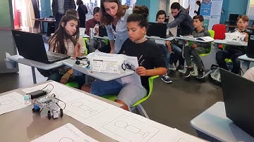 Apprendre à coder avec des robots
