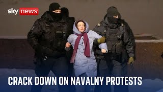 Alexei Navalny dies: Russian police crack down on protests as 'at least 100 arrested'