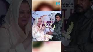 Saira Banu Breaks Down In Memory Of Dilip Kumar