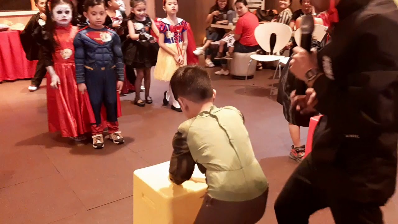 2019 jollibee Halloween party 