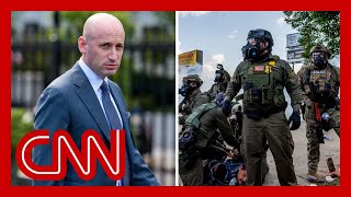 Download Lagu Toobin: I doubt Stephen Miller knows what Black people in Chicago are thinking MP3 Download Lagu Toobin: I doubt Stephen Miller knows what Black people in Chicago are thinking MP3