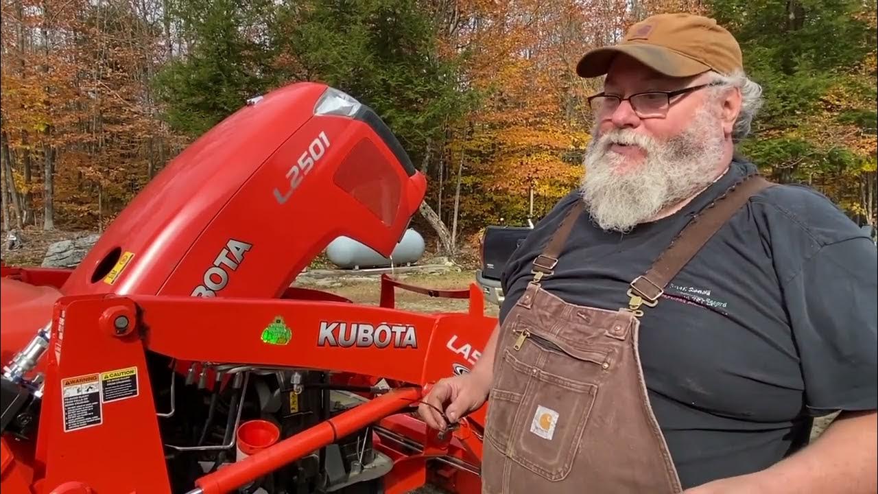 Kubota L2501 Tractor Changing Oil & Filters YouTube