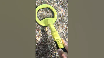 لقيتو تحت الماء Shorts Short Metaldetecting Beachcomber شاطئ كاشف ترند Trending اكسبلور درهم 