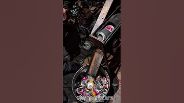 Automatic can crusher tool for efficient recycling work